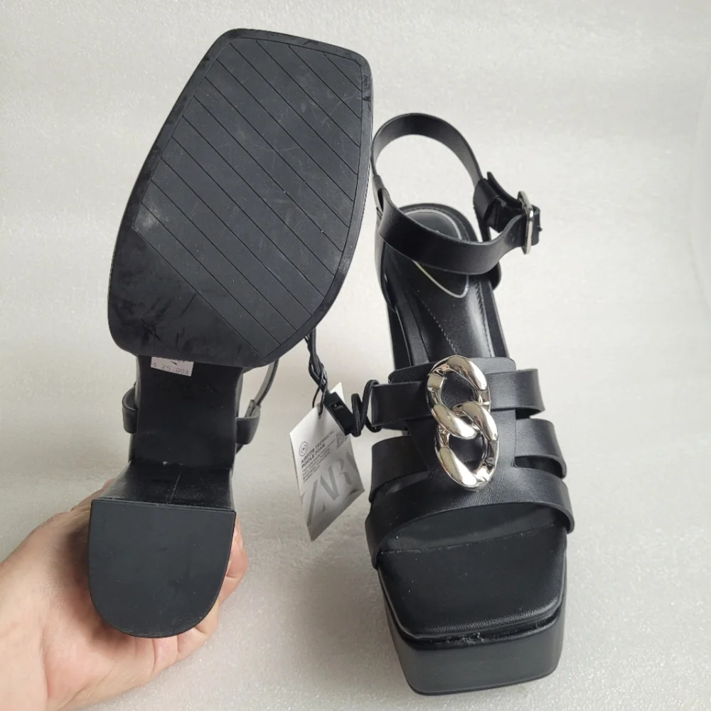 NWT Zara Chunky Black Platform Sandals with Chain Detail Size 9 - Picture 10 of 16